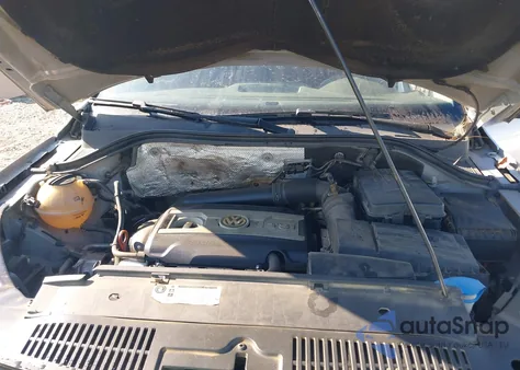 2013 Volkswagen Tiguan S из США, поврежденный, VIN WVGAV3AX6DW572417